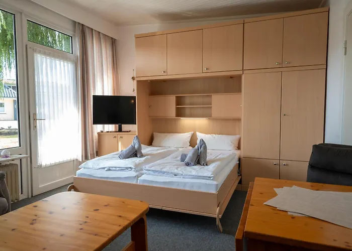 Haus Sonnenwinkel 10 *