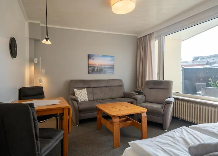 Haus Sonnenwinkel 10 *